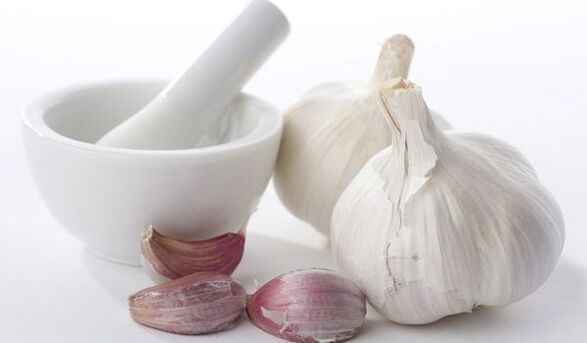 Garlic, effectively destroying parasites. 