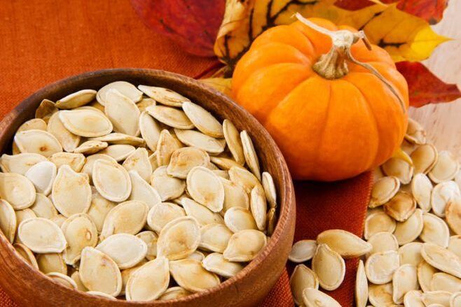 Pumpkin seeds will help safely remove worms from the body. 
